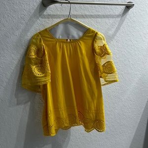 Gorgeous Yellow Sea New York Top